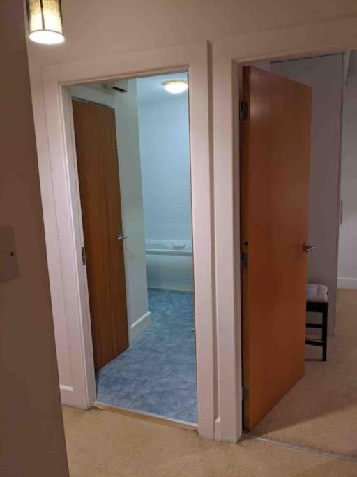 דבלין Beautiful 2 Bed Apt In Grand Canal מראה חיצוני תמונה